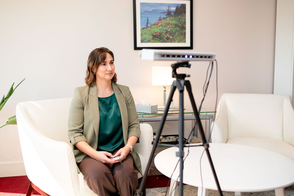 Trauma therapy session at Wholetherapy